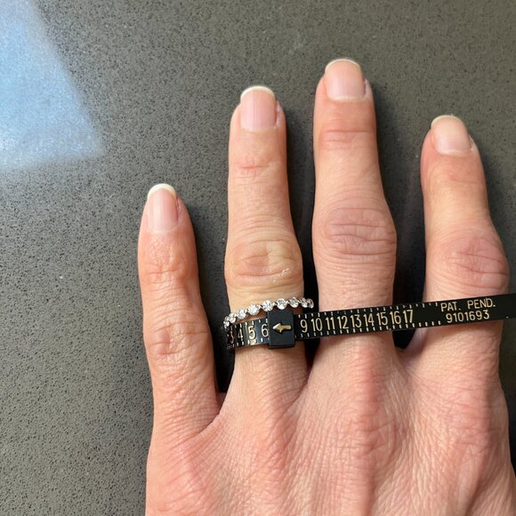 Quince lab grown diamond shared prong halfway band size 6, white gold - Picture 13 of 13